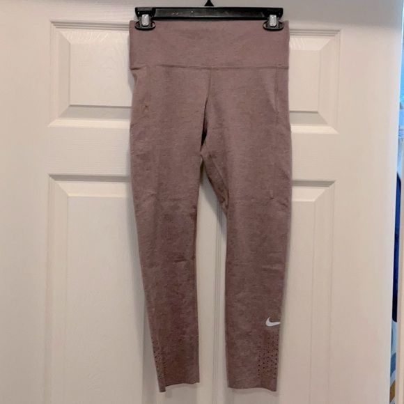 Nike Women’s Epic Lux Running Crop Tights / Leggings, small - Picture 2 of 10